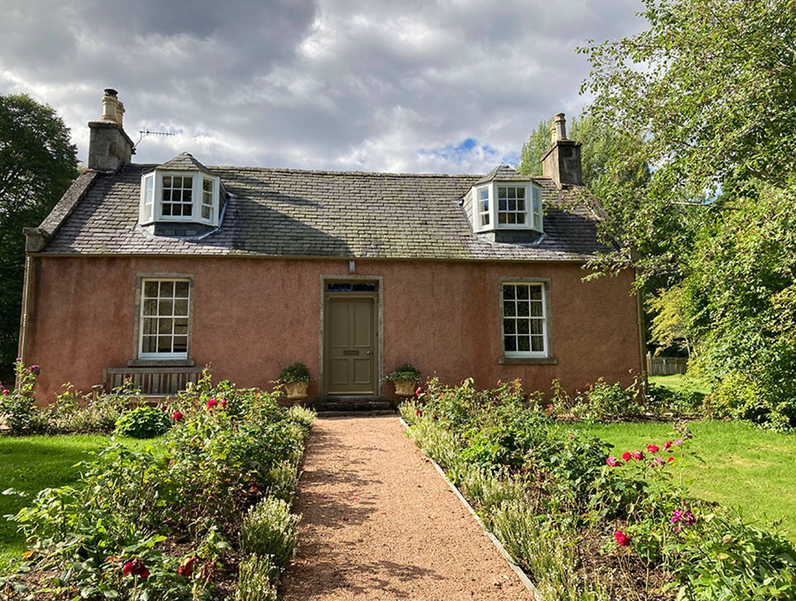 Sterinbeg Cottage